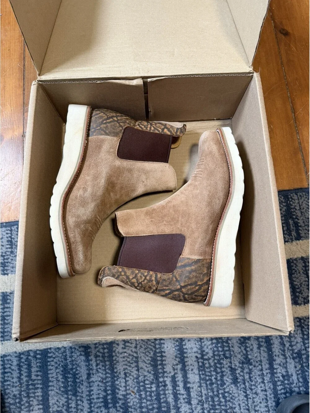Horse Power® (Men's 10 D) Suede Chelsea Boots in Tan New in Box - $180 Retail